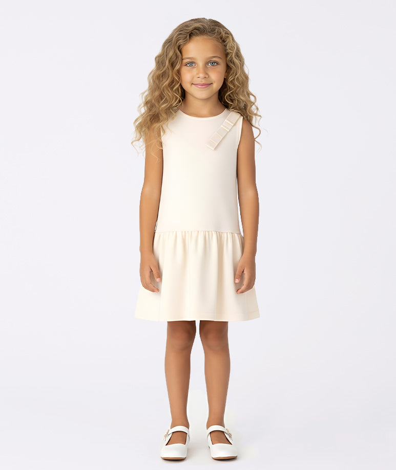 Pileli Fiyonk Detaylı Elbise