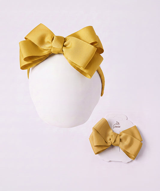 Gold Fiyonklu Taç ve Toka | 2 Parça