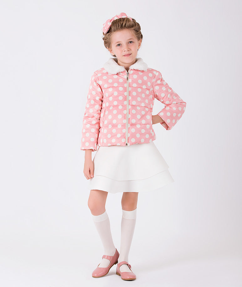 Pembe Puantiyeli Mont